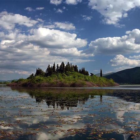 Villa Matko - Family Destination Zmijavci Eksteriør bilde