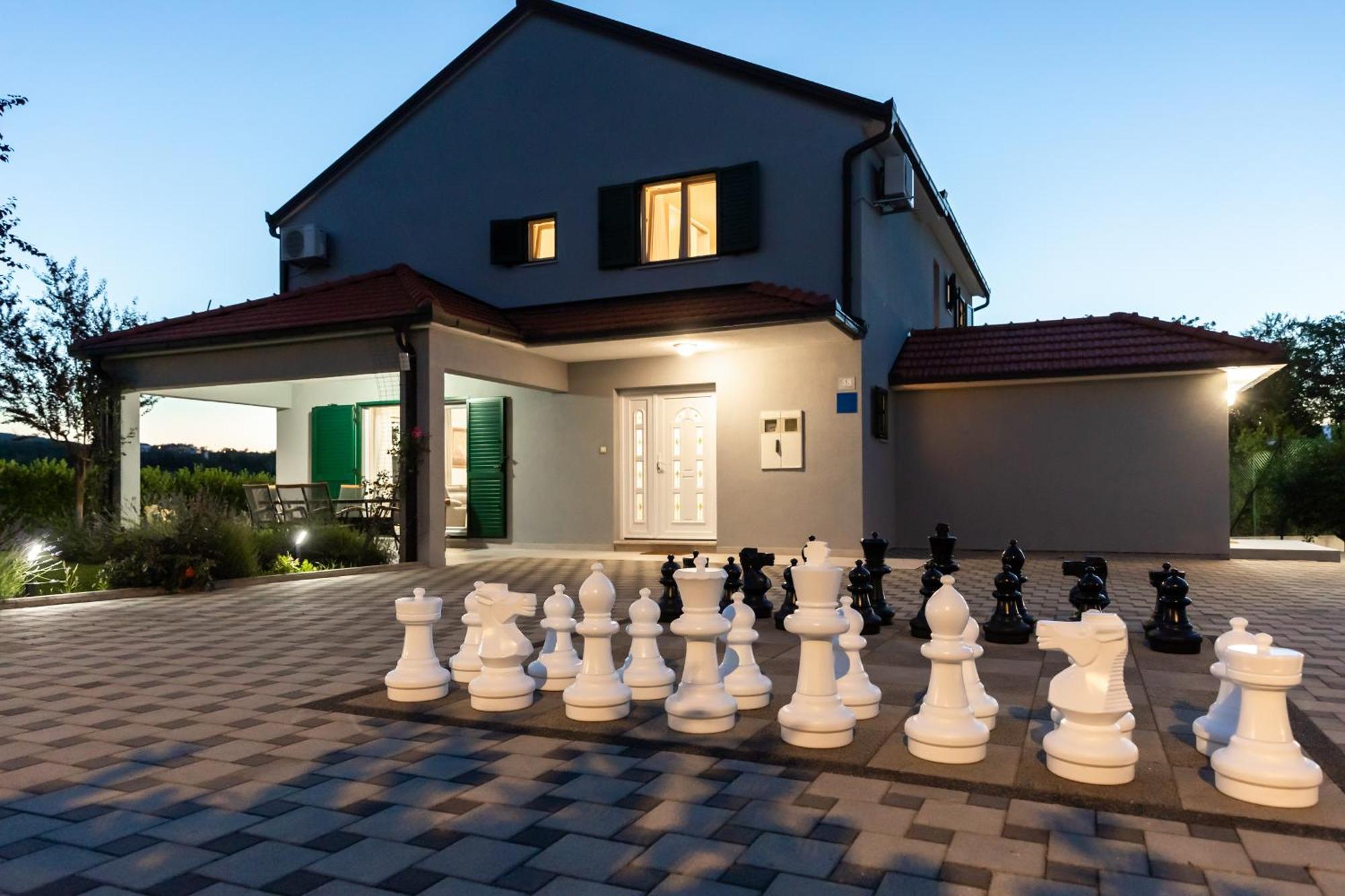 Villa Matko - Family Destination Zmijavci Eksteriør bilde