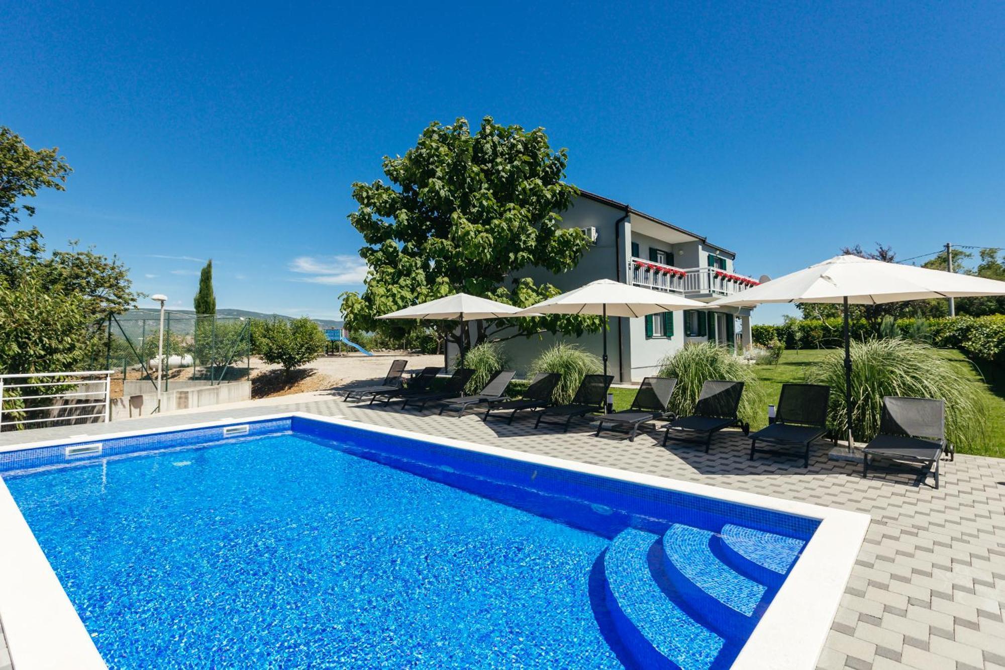 Villa Matko - Family Destination Zmijavci Eksteriør bilde